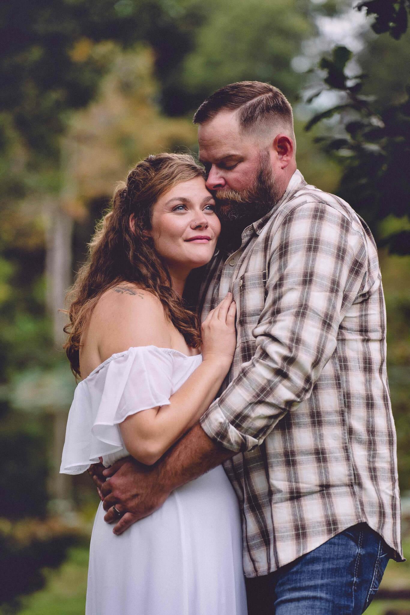 Hidden Gem Lake House Elopement - Hopkinsville, KY - Mary & Dan
